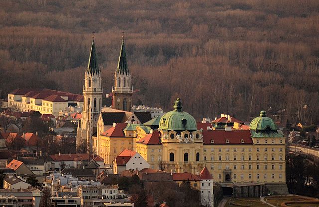 Klosterneuburg_Monastery_RST8406 (1)